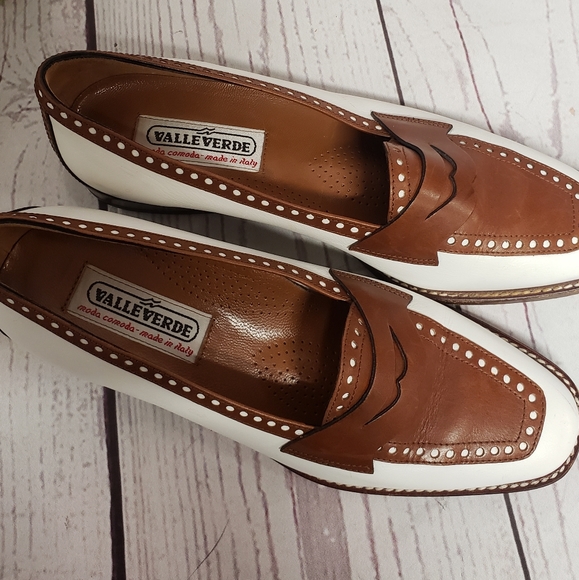 Valleverde Shoes - Picture 2 of 6